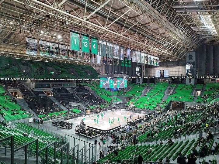 明晨3点决战，大力神杯已就位！超算模拟25000次，阿根廷、西班牙夺冠概率“四六开”，姆巴佩96%概率赢得金靴（封面配图）